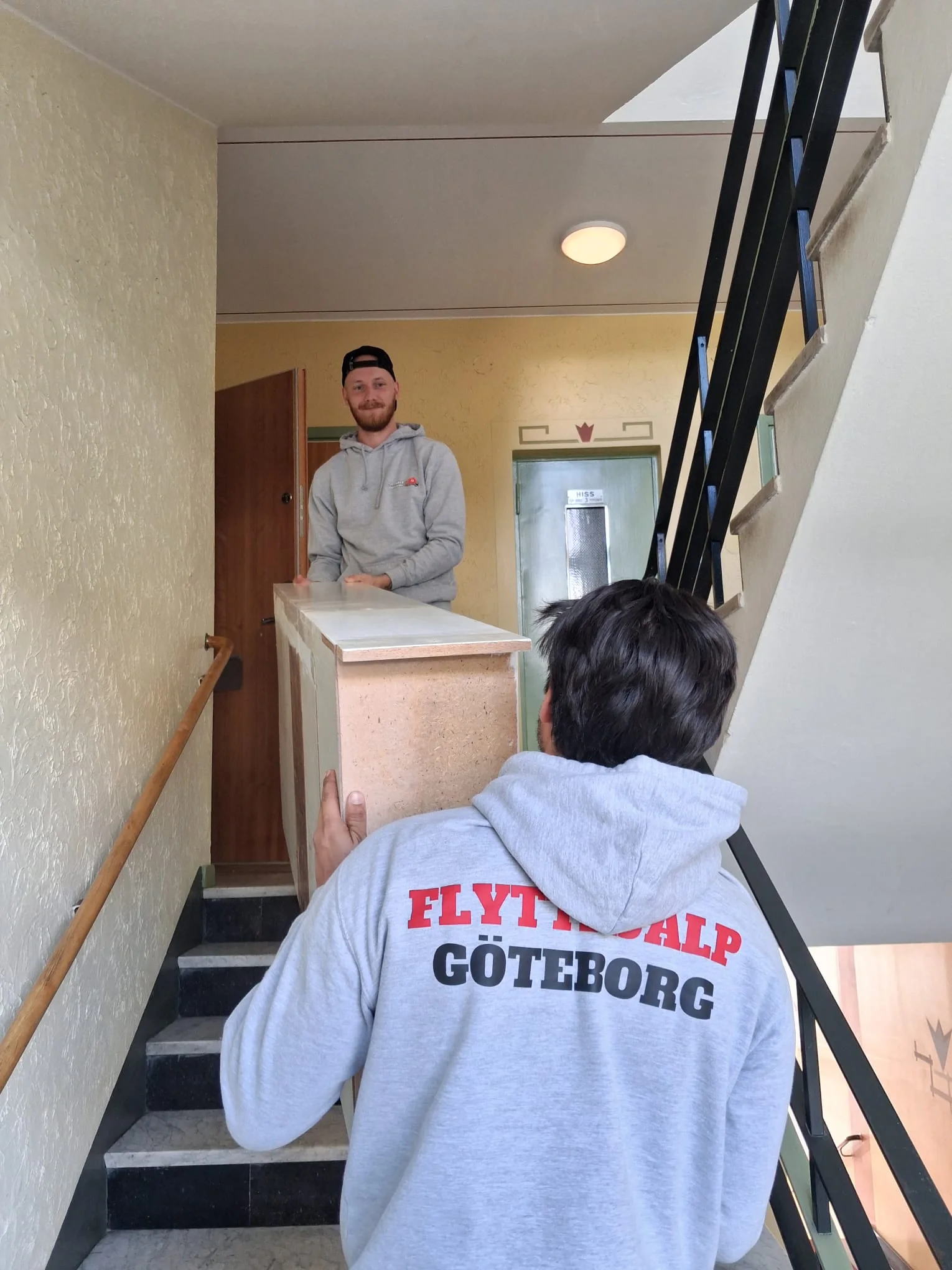 Flyttpersonal från Flytthjälp Göteborg